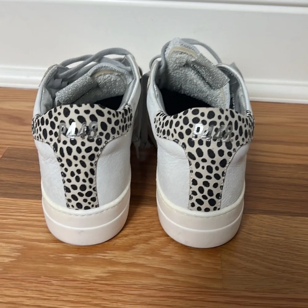 P448 Woman’s Sneakers Excellent Condition - Picture 2 of 6